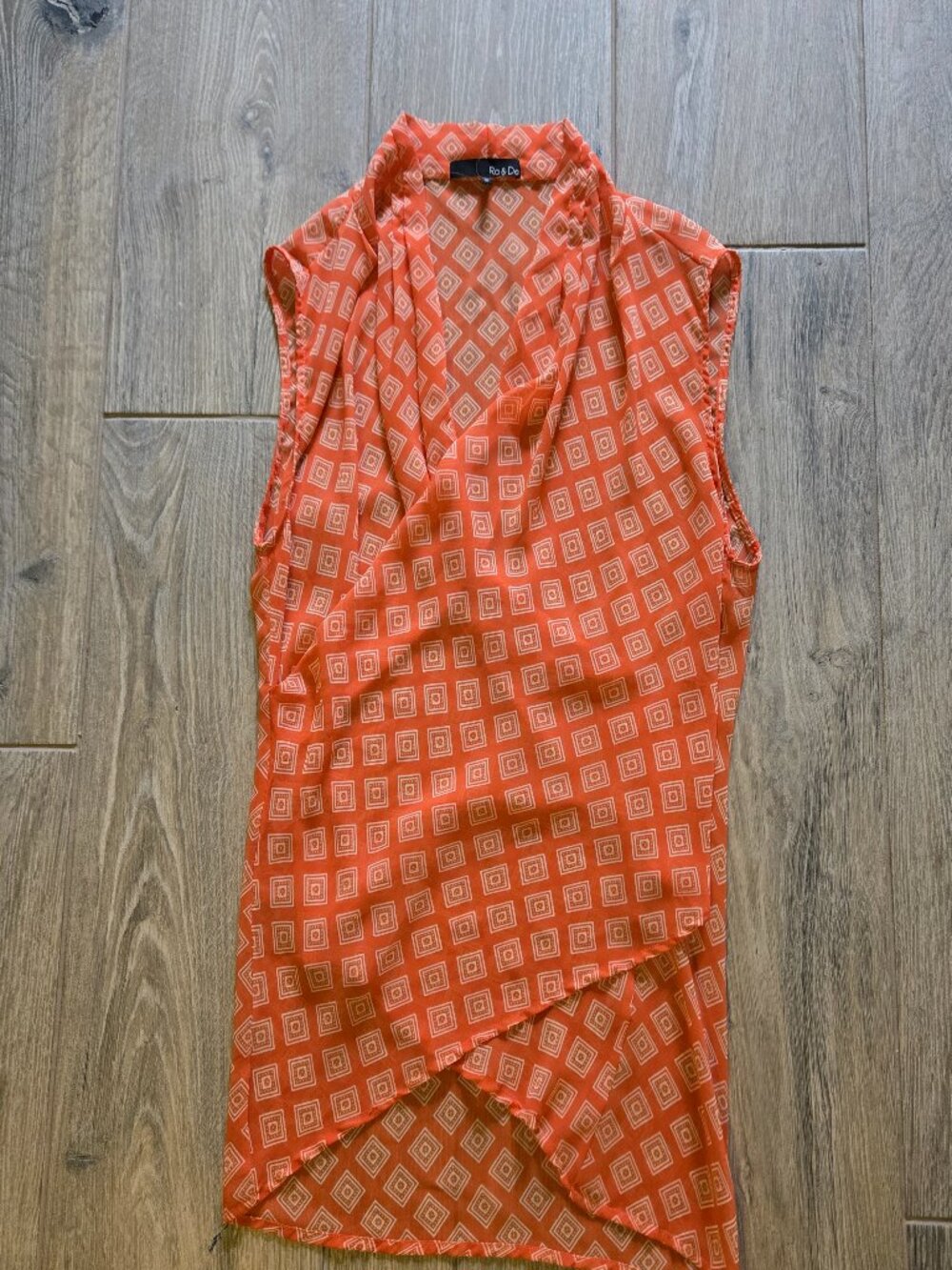 Ro & De Sleeveless Blouse